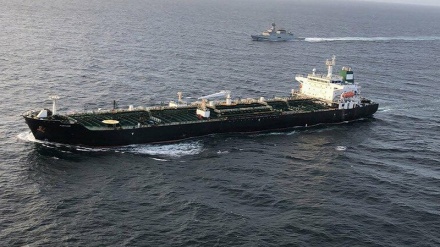 آمریکا: همکاری با کشتیرانی ایران خطر تحریم‌ را در پی دارد