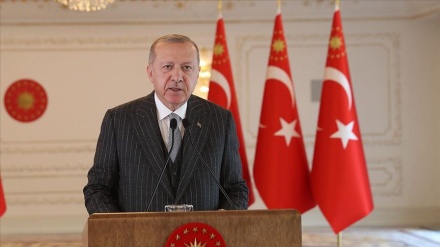 Redakan Ketegangan dengan Yunani, Erdogan Hubungi Sekjen NATO