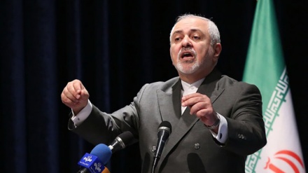 イラン外相、「イランは蛮行への対抗のために、自らの人間の原則に違反することはない」