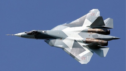 Rusia përdor avionin Sukhoi Su-57 Felon në Ukrainë