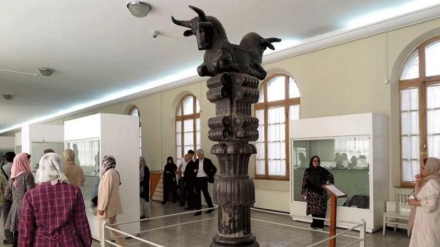 Visitando los museos de Irán (2)+Video