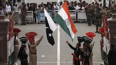 Shtohen tensionet, India dëbon disa diplomatë pakistanez