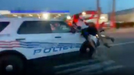 Policía de Detroit arrolla a manifestantes+Video