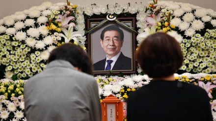 ソウル市長の告別式が、オンラインで