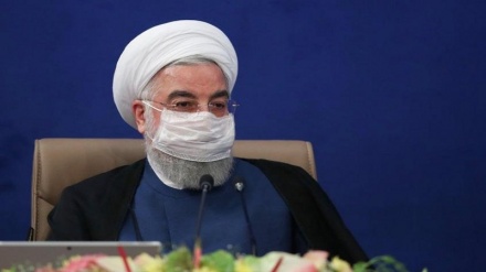 Ruhani: Petrole en az bağımlılık,İran'ın ekonomik savaştaki gücünün göstergesidir 