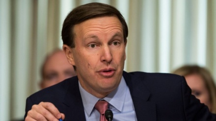 Senatori amerikan kritikon shitjet e armëve në vendet arabe