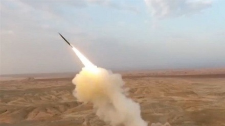 जब ईरान के बैलिस्टिक मीज़ाइल ज़मीन के नीचे से निकल कर दुश्मन पर टूट पड़े + वीडियो