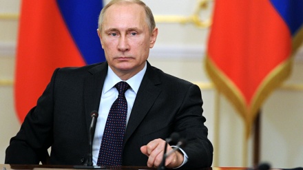 Путин : Русия хостори ҳаллу фасли сиёсии буҳронҳои ҷаҳон аст 
