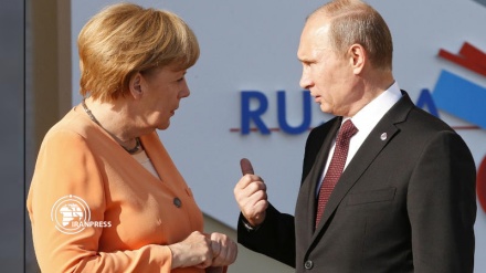 Merkel ve Putin Ukrayna, İran ve Libya'yı görüştü