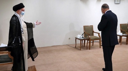 Pertemuan PM Irak dengan Rahbar