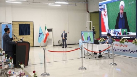 Ruhani: Büyük sanayi projelerinin açılışı, yaptırımların başarısızlığını gösteriyor