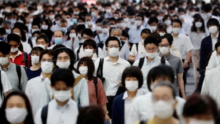 官房長官、「新型コロナの再流行か、31日の分科会で意見聞く」