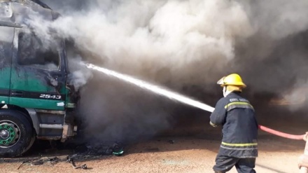 Universitas Baghdad Dilalap Api