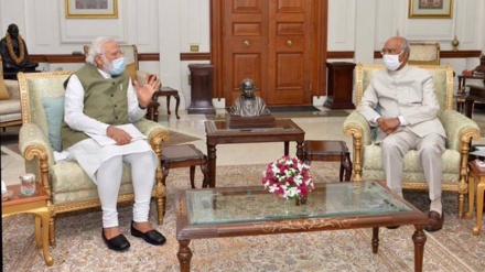 प्रधान मंत्री मोदी ने की रामनाथ कोविंद से दिल्ली में मुलाक़ात, विभिन्न मुद्दों पर ब्रफ़िंग दी