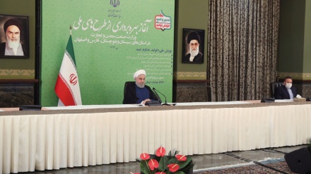 Ruhani: Përurimi i projekteve të mëdha industriale në Iran tregon dështimin e sanksioneve