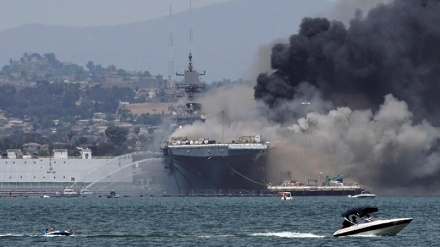 Shpërthim dhe zjarr në një anije luftarake e Amerikës
