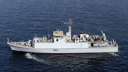 Kapal AL Inggris Tinggalkan Teluk Persia