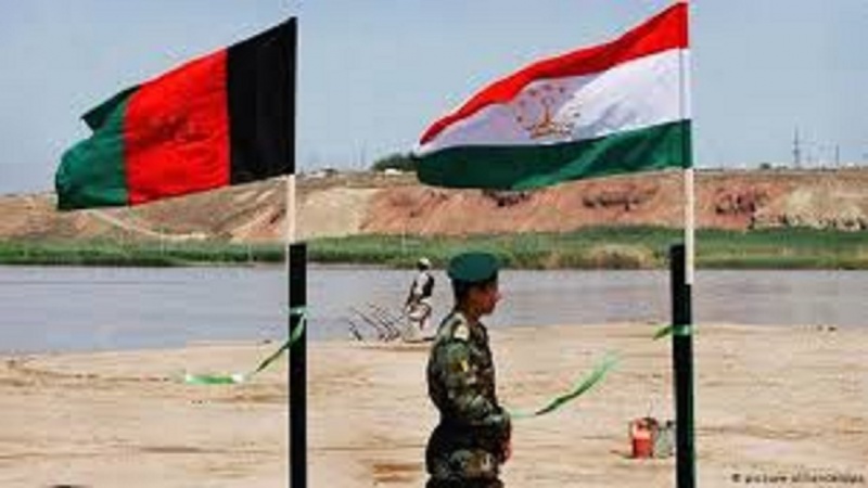 تاجیکستان با بیش از 1357 کیلومتر مرز با افغانستان، بیش از دیگران از تروریسم اظهار نگرانی می کند