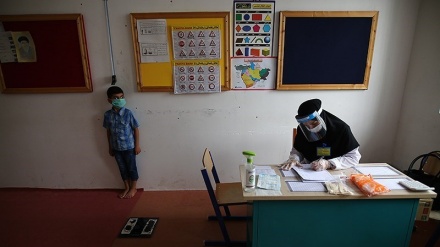 Tes Kesehatan Masuk ke TK dan SD di Gorgan (2)