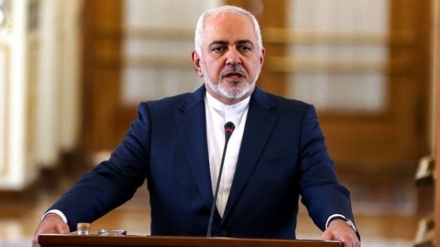 イラン外相が、傍若無人な米国の行為への対抗を強調