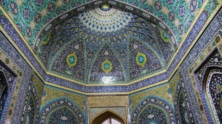 Masjid A'dham di Kota Santri, Qom
