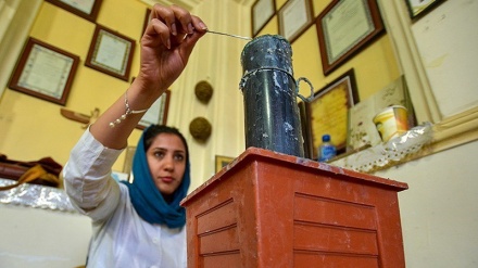Seni Khatam-kari di Shiraz, Iran (1)