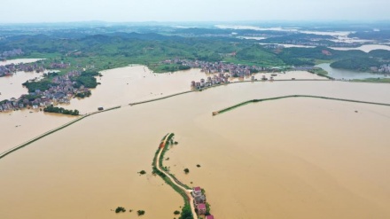 中国27省洪水 多地洪峰超过1998年长江水灾