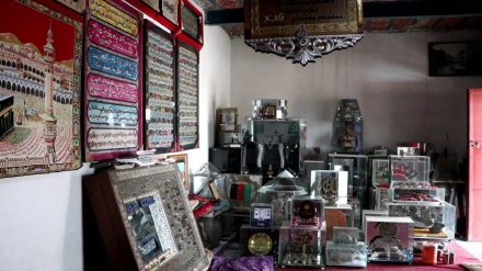دخوست یوه  هنرمند په ۳۲ کلونو کې زر هنري اثار جوړ کړي