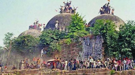 अयोध्या भूमि पूजन से पहले मचा हड़कंप, मंदिर के पुजारी और 16 सुरक्षाकर्मी, कोरोना संक्रमित