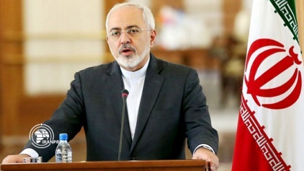 Zarif: lo slogan Usa 'tutte le opzioni sono sul tavolo' viene usata contro lo stesso popolo americano