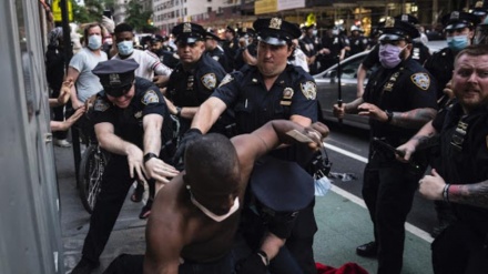 FBIが、ポートランドの反人種主義デモの参加者鎮圧を支援