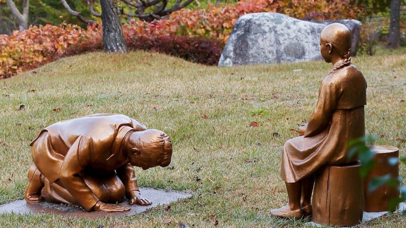 韩国新建“慰安妇”雕像引热议