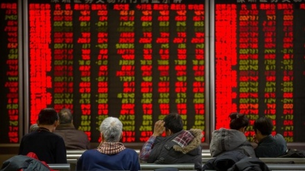 中国股市走低；美国外交战引起中国市场的回应