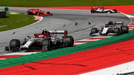 Gp d'Ungheria, vince Hamilton davanti a Verstappen