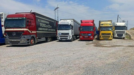 توقیف کامیون های تاجیکستان در قرقیزستان