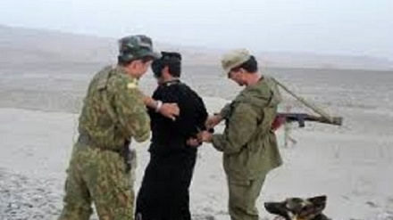 بازداشت قاچاقچیان مواد مخدر در مرز تاجیکستان با افغانستان