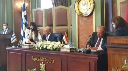 Mısır ile Yunanistan 'deniz yetki alanlarını sınırlandırma anlaşmasını' imzaladı