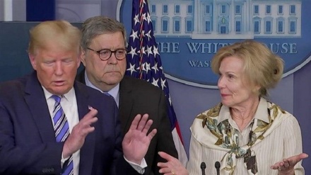 米大統領が、コロナ対策担当ホワイトハウス調整官を初めて批判