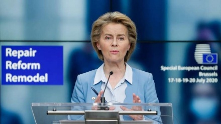 Migranti: von der Leyen, aboliremo sistema di Dublino. 'Il principio dell'Ue è salvare vite'
