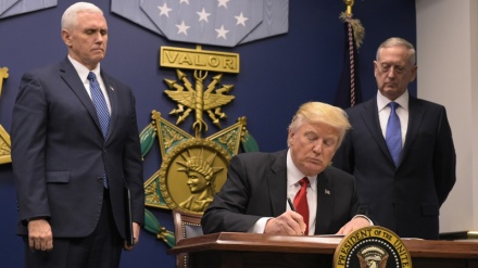 Trump kufizon përdorimin e punëtorëve të huaj nga kontraktorët amerikanë