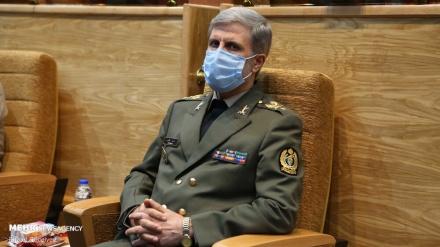 イラン国防軍需相、「国産の空中発射巡航ミサイルを実験中」