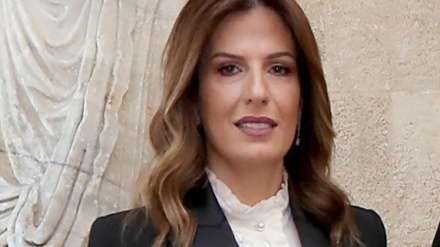 Lübnan'da patlama nedeniyle bakan ve milletvekili istifaları sürüyor