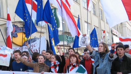 Arrestohen me dhjetra persona gjatë protestave në Bjellorusi