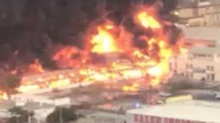  آتش سوزی مهیب در بازار شهر «عجمان» در امارات متحده عربی