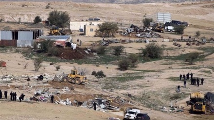 Zionist entity demolishes Palestinian village in Negev desert for 177th time