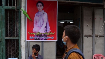Myanmar’s government bars Rohingya Muslim from running for election
