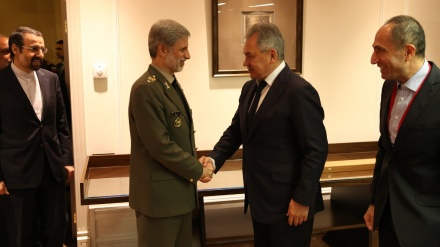 Irans Verteidigungsminister:  Militärische Zusammenarbeit Irans schreitet voran