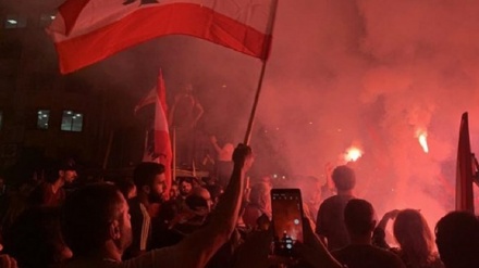 アメリカが、レバノン国内の暴徒らを支持