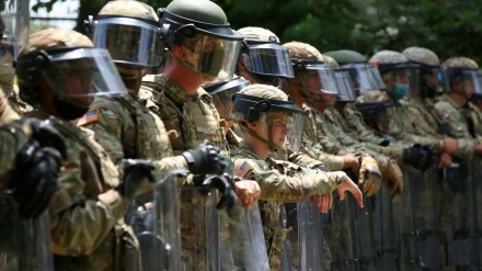 米大統領選； 16州で州兵動員