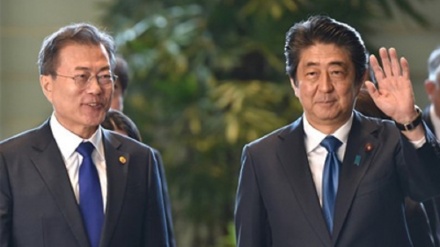 韓国大統領府、安倍首相の辞意表明に「残念」　